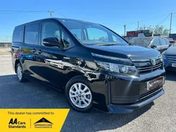 Black Used 2024 Toyota Voxy MPV | £13,995 (Super price)