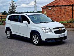 White Used 2013 Chevrolet Orlando LS MPV | £1,795