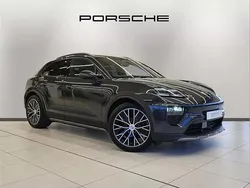 Grey Used 2024 Porsche Macan SUV | £69,990 (Fair price)