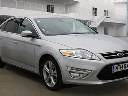 Silver Used 2014 Ford Mondeo Business Edition Hatchback | £4,995 (Good price)