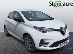 White Used 2020 Renault Zoe Play Hatchback | £9,195 (Fair price)
