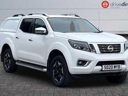 White Used 2020 Nissan Navara Tekna Pickup | £20,850 (Fair price)