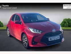 Used 2025 Toyota Yaris Hybrid Design Hatchback | £19,802 (Good price)