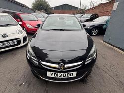 Black Used 2013 Vauxhall Astra Elite Hatchback | £2,395 (Good price)