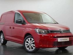 Red Used 2022 VW Caddy Maxi Pro MPV | £24,835 (Fair price)