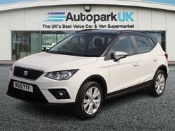 White Used 2019 Seat Arona SE Technology SUV | £8,995 (Fair price)