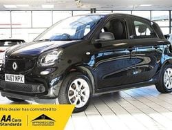 Black Used 2017 Smart ForFour Passion Hatchback | £5,790 (Good price)