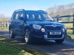 Blue Used 2011 Skoda Yeti SUV | £2,895 (Super price)