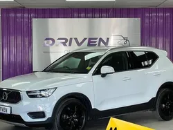 White Used 2021 Volvo XC40 Momentum SUV | £16,700 (Fair price)