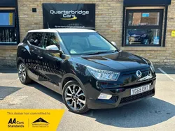 Black Used 2015 Ssangyong Tivoli Hatchback | £5,420 (Fair price)