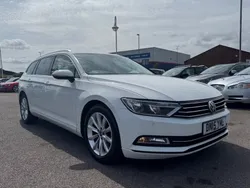 Candy white Used 2015 VW Passat Business Estate | £9,275 (Fair price)