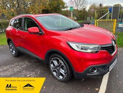 Red Used 2016 Renault Kadjar Dynamique SUV | £4,990 (Fair price)
