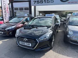 Black Used 2015 Hyundai i40 Premium Estate | £3,795 (Good price)