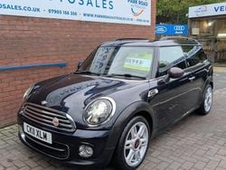 Blue Used 2011 Mini Cooper D Clubman Estate | £5,995