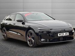 Mythos black Used 2025 Audi A6 e-tron Performance Estate | £53,095