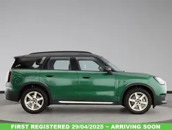 Green New 2025 Mini Countryman Exclusive SUV | £34,995 (Expensive)