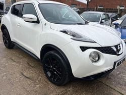 White Used 2016 Nissan Juke Acenta SUV | £5,495 (Fair price)