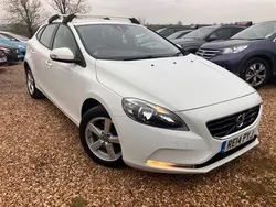 White Used 2014 Volvo V40 Estate | £6,295 (Fair price)