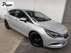Silver Used 2018 Vauxhall Astra Hatchback | £5,595 (Fair price)