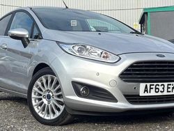 Silver Used 2013 Ford Fiesta Titanium Hatchback | £3,895 (Fair price)