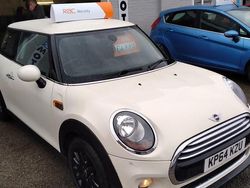 White Used 2014 Mini ONE Hatch Hatchback | £4,995 (Expensive)