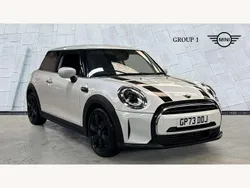 White Used 2024 Mini Cooper Classic Hatchback | £18,295 (Fair price)