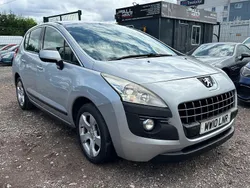 Silver Used 2010 Peugeot 3008 Sport Hatchback | £1,950 (Fair price)