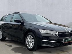 Black magic Used 2025 Skoda Octavia SE Technology Estate | £21,695 (Fair price)