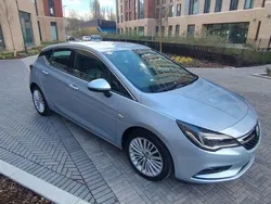 Silver Used 2017 Vauxhall Astra Elite Hatchback | £7,412 (Fair price)
