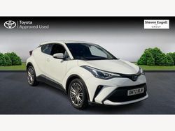 White Used 2023 Toyota C-HR SUV | £22,374 (Fair price)
