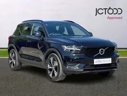 Black Used 2022 Volvo XC40 R-Design SUV | £24,374 (Fair price)