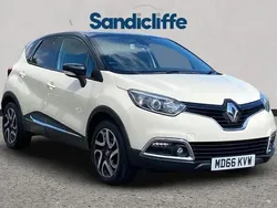 Cream/black Used 2016 Renault Captur Dynamique SUV | £6,141 (Fair price)