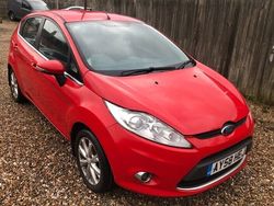 Red Used 2008 Ford Fiesta Zetec Hatchback | £1,385 (Fair price)
