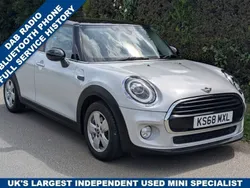 Silver Used 2018 Mini Cooper Hatch Hatchback | £10,695 (Good price)