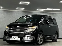 Black Used 2011 Nissan Elgrand Executive MPV | £9,990