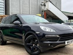 Black Used 2011 Porsche Cayenne SUV | £11,300 (Super price)