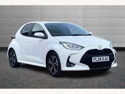Pure white Used 2024 Toyota Yaris Hybrid Design Hatchback | £18,095 (Good price)