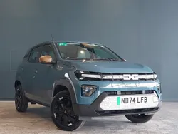 Blue Used 2024 Dacia Spring Extreme Hatchback | £12,998