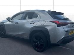 Silver Used 2021 Lexus UX 250h SUV | £19,954 (Super price)