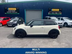 White Used 2014 Mini Cooper S Hatch Hatchback | £6,395 (Good price)