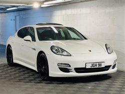 Blue Used 2016 Porsche Panamera S Sedan | £13,989