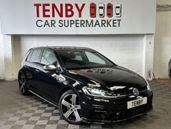 Black Used 2018 VW Golf VII R Hatchback | £17,495 (Fair price)