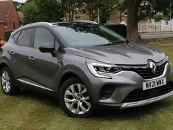 Grey/black Used 2021 Renault Captur Iconic SUV | £10,995 (Fair price)