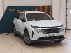 White New 2025 Peugeot 5008 Allure MPV | £32,498 (Super price)