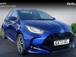Blue Used 2022 Toyota Yaris Hybrid Design Hatchback | £17,458 (Fair price)