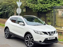 White Used 2016 Nissan Qashqai Tekna SUV | £8,495 (Good price)