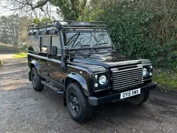 Black Used 2015 Land Rover Defender SUV | £30,500 (Expensive)