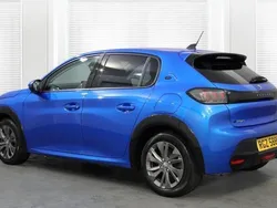 Peugeot e-208
