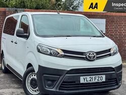 Used 2022 Toyota Proace Verso Estate | £20,900 (Good price)
