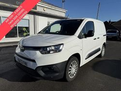 White Used 2022 Toyota Proace Van | £9,999 (Fair price)